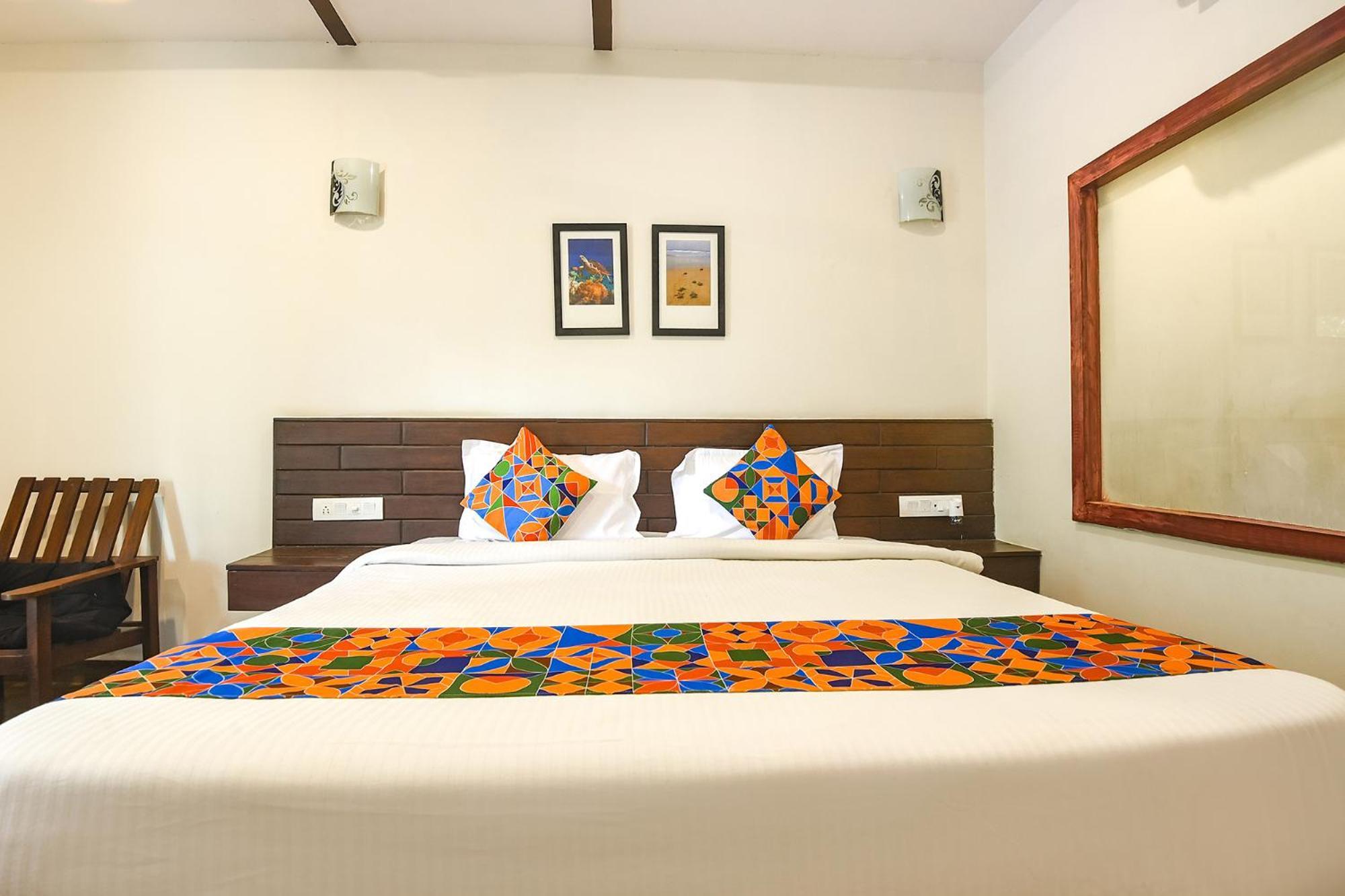 Fabhotel La Volga - Nr Morjim Beach Ngoại thất bức ảnh